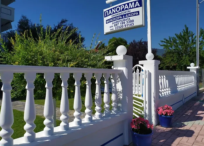 Panorama Paralía Skotínis